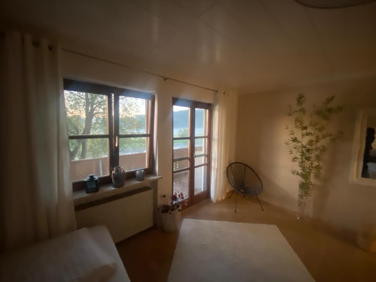 Idyllische Ferienwohnungen In Mossendorf Blick Zur Naab Burglengenfeld Exterior foto